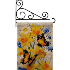 Garden Flag Bugs Frogs GS192670 B 03 6d6455c0 de38 448a a485 edab62d1a591