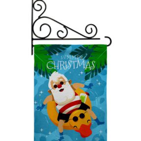 Garden Flag Christmas In July GS190075 03