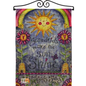 Garden Flag Family GS115108 B 02 e35fba90 09ca 40d2 bdb4 091a677df48d