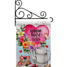 Garden Flag Family GS115231 03 207f31f7 ea0b 4c89 843e ba1ddf2d5a4f