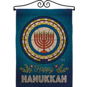 Garden Flag Hanukkah GS130430 B 02 2b876837 c8cb 41e8 a131 7cc5e37f0dea