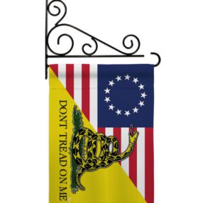 Garden Flag Historic GS140724 03 e7686981 f731 4df0 aa4f 9a96d72f66f9
