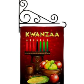 Garden Flag Kwanzaa GS137338 03 b41dc968 fe58 49de 8321 5c936d9e50ce