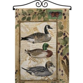 Garden Flag Wildlife GS110108 02 9ab091ab 7b60 4a08 a6f5 da01e6d98a50