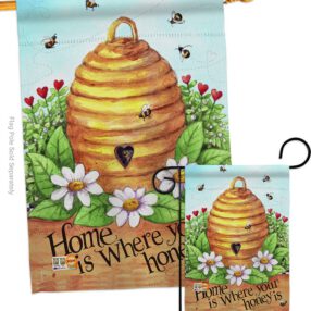 House Flag Bugs Frogs S104083 873836ec 865a 47cf 9a65 913ed9e5b357