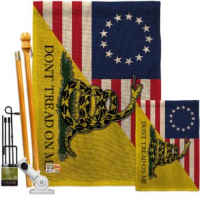 House Flag Historic FK140724 B 5a52074b 8d7a 4796 a7f3 c39858a84f90