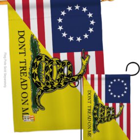 House Flag Historic S140724 3414804d cc87 482d a13c 376fc02a6bd6